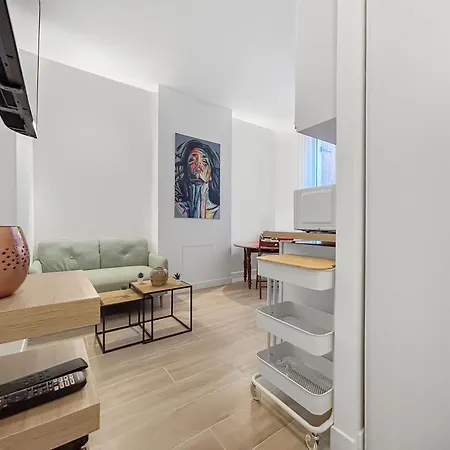 Renove, Proche Metro Et Canal Apartment Pantin