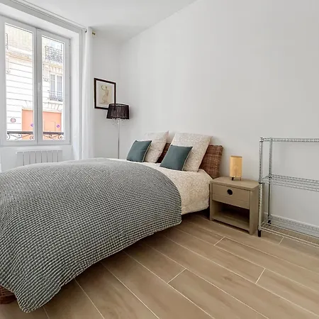 Apartment Renove, Proche Metro Et Canal Pantin